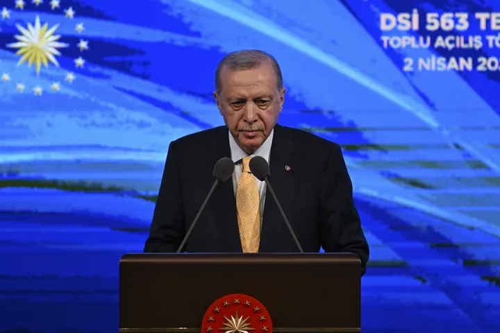 Erdogan, Trump discuss Iran tensions and Gaza peace process in phone call
