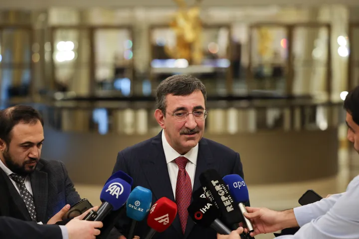 La Türkiye et l'Arménie signent un accord pour restaurer conjointement le pont frontalier d'Ani
