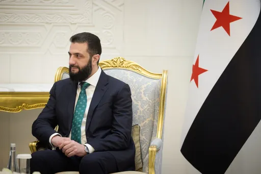بعد 47 عاماً.. الشرع يرحّب بخروج سوريا من قائمة الدول الراعية للإرهاب ويبشّر بمرحلة جديدة