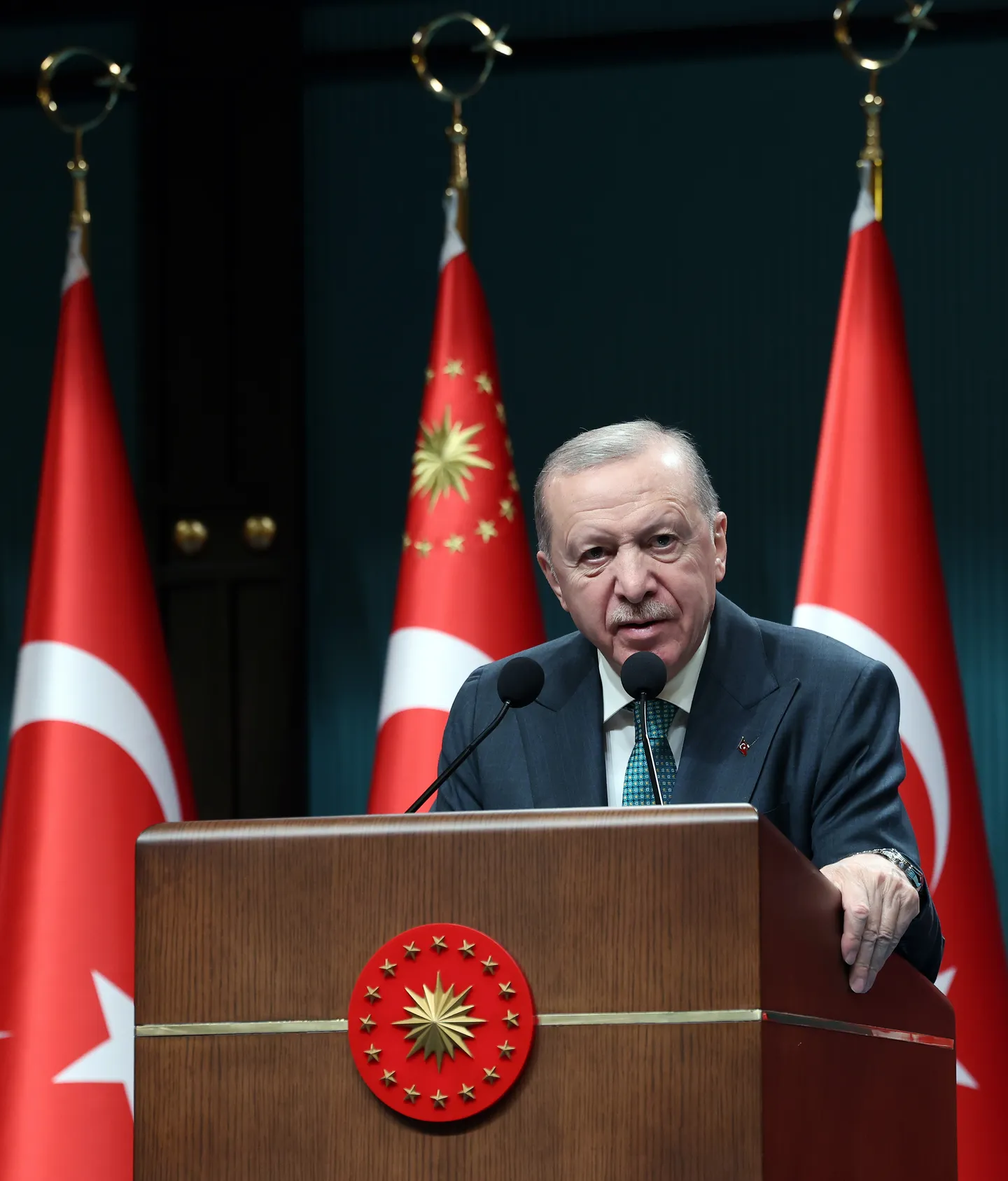 埃尔多安在DEİK第39届大会暨“尊师敬意”颁奖典礼上发表讲话