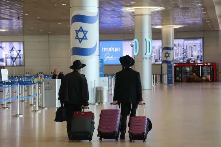 מעצר עריקים חרדים בנתב״ג עורר עימות פוליטי