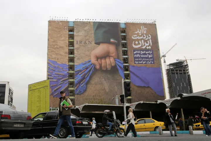 Iran claims destroying 8 US military sites in Bahrain, Kuwait