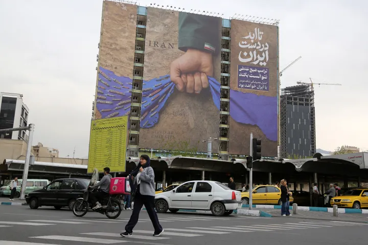 Iranski ministar ekonomije rekao je da će pokušaji urušavanja ekonomije zemlje biti neuspješni