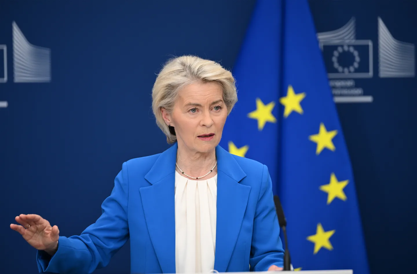 EU Commission agrees to unlock over $19B for Hungary