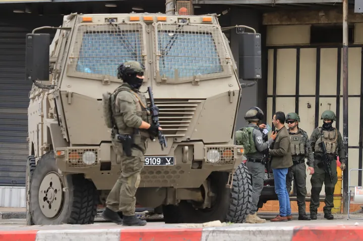 Israel mantiene el asedio de Hebrón y prepara un bloqueo total de Cisjordania ocupada