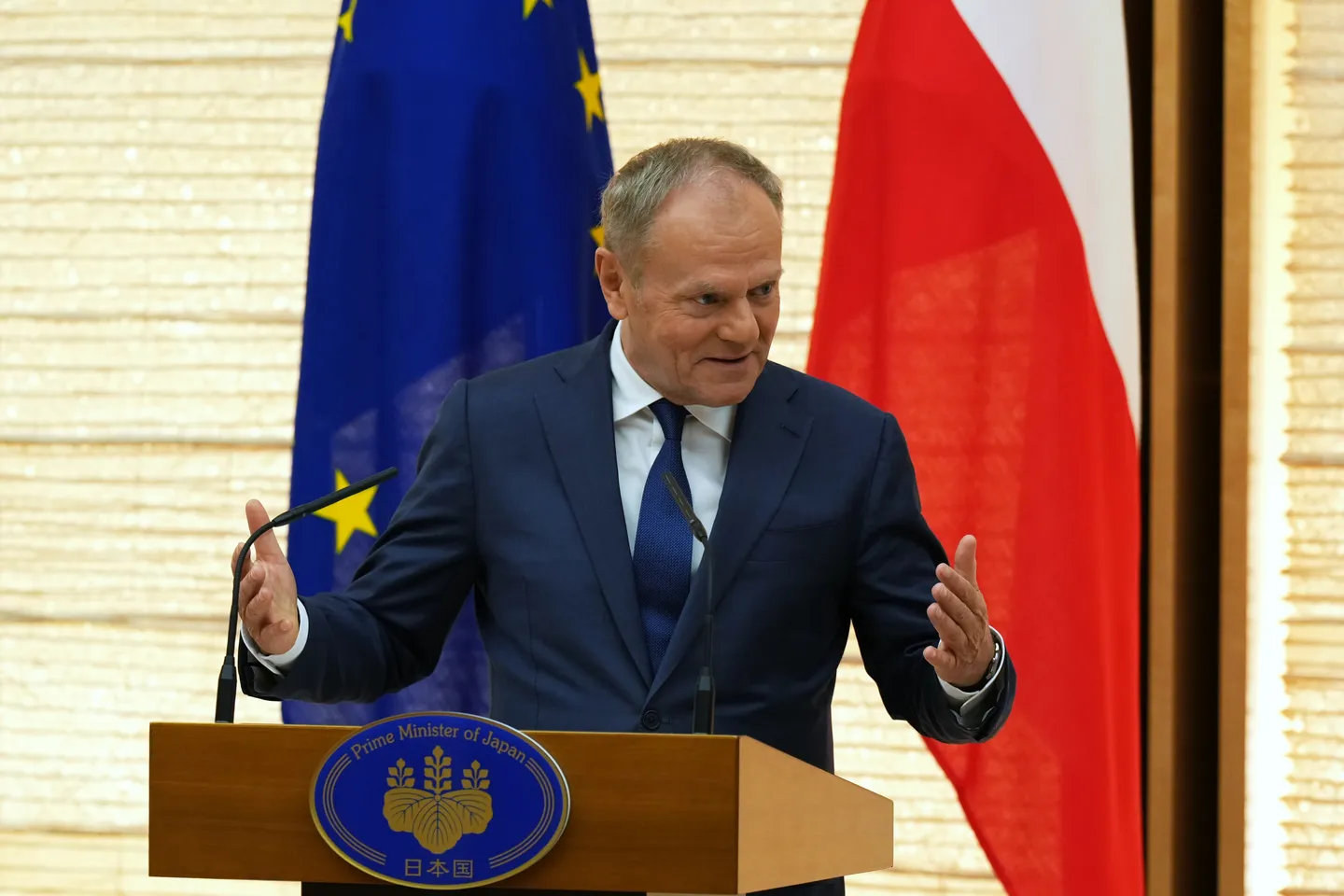 Tusk odpowiada Kaczyńskiemu, PiS oskarża rząd o osłabienie relacji z USA