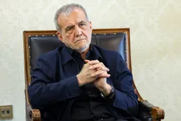 Пезешкиан: Главным полем битвы против Ирана стал экономический фронт