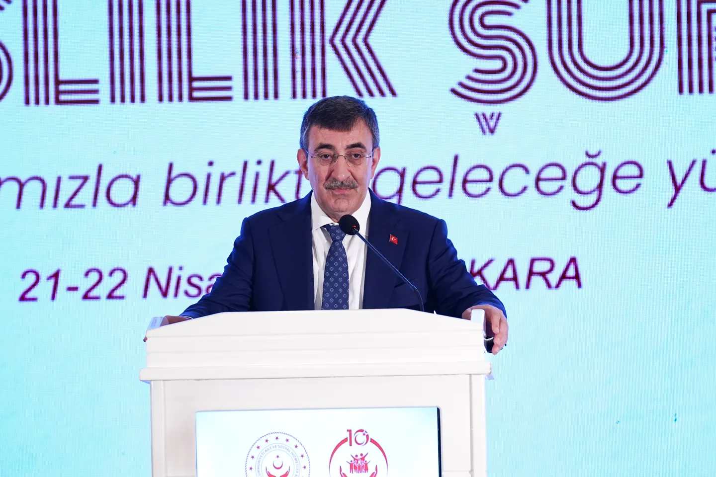 Potpredsjednik Yilmaz: Turkiye treba snažnu odbrambenu industriju za nezavisnu vanjsku politiku