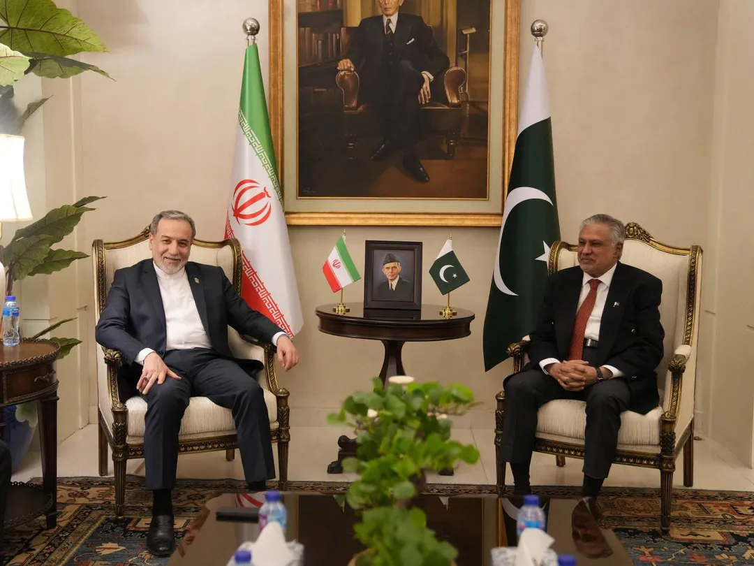 Iran, Pakistan discuss regional developments amid US tensions, Hormuz passage deadlock