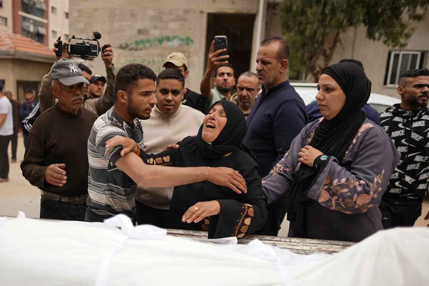 Gaza: le bilan des victimes des attaques israéliennes s'élève à 73 250 morts