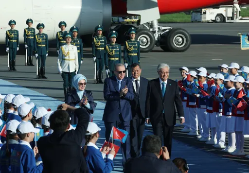 La Türkiye et le Kazakhstan renforcent leur partenariat grâce à de nouveaux accords