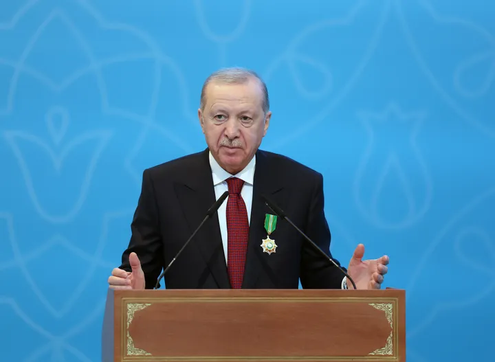 “Israel está pisoteando los valores compartidos de la humanidad”: Erdogan