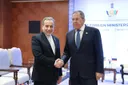 Лавров: Русија ќе ги почитува своите економски договори со Иран и покрај сложената ситуација
