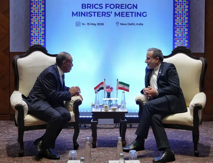 Iran cautions Egypt against Yemen meddling as Sisi insists on limited Saudi defence role