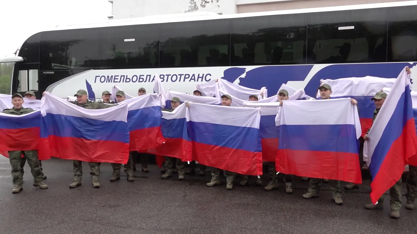 L’Ukraine et la Russie échangent 205 prisonniers de guerre de chaque camp