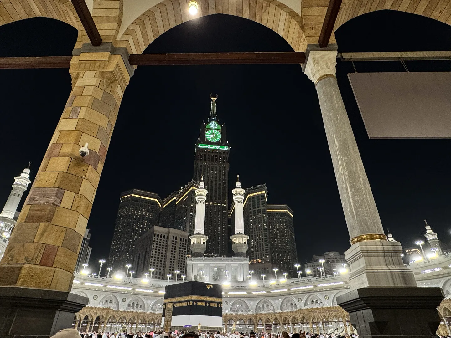 Saudiya Arabistoni Makka yaqinida Husiylar dronini urib tushirdi