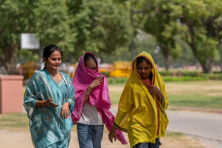 दक्षिण भारत में लू से 16 लोगों की मौत, तेलंगाना में अलर्ट