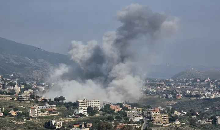 Israel continúa sus ataques contra el Líbano mientras Aoun insiste: “no hay más opción que negociar”