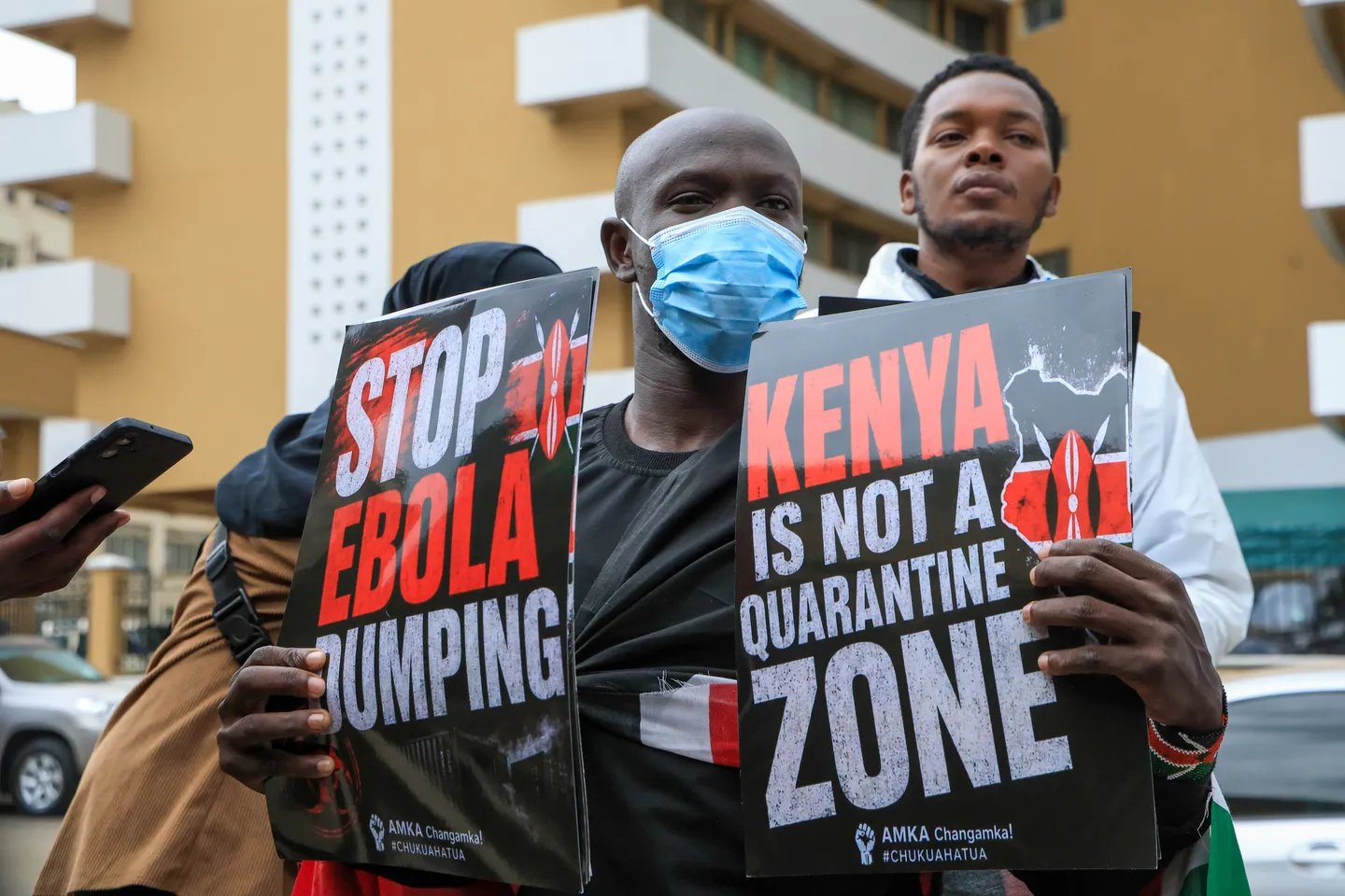 Kenyan president defends US-run Ebola facility as court prolongs suspension