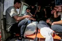 په غزه کې د اسرائیلو په بریدونو کې د لږترلږه ۱۰ وژل شویو فلسطینیانو په منځ کې درې ماشومان هم شامل دي