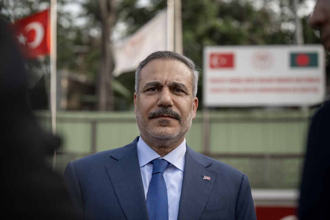 Kryediplomati turk thekson tragjedinë e muslimanëve Rohingya gjatë vizitës në Bangladesh