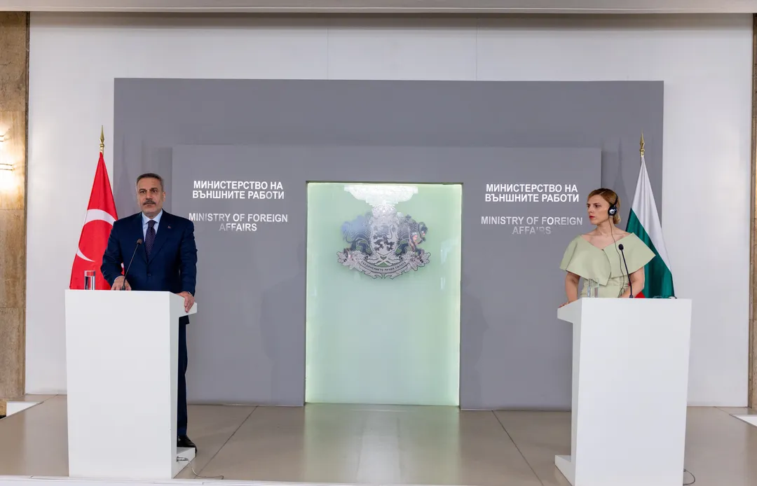 Χακάν Φιντάν: Διατηρούμε κοινή ιστορία και ισχυρούς ανθρώπινους δεσμούς με τη Βουλγαρία