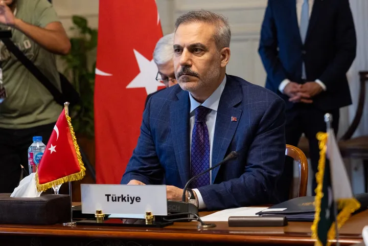 Kryediplomati turk do të vizitojë Egjiptin më 13-14 gusht