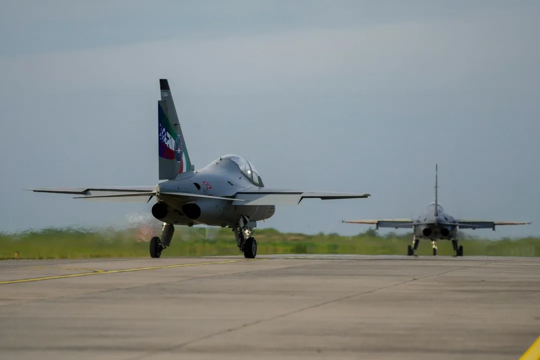 Test di volo congiunto di Baykar e Leonardo con velivoli con e senza pilota