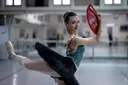 Balerina turcă Nilay Tahiroğlu a avansat în semifinale pe scena Teatrului Bolșoi