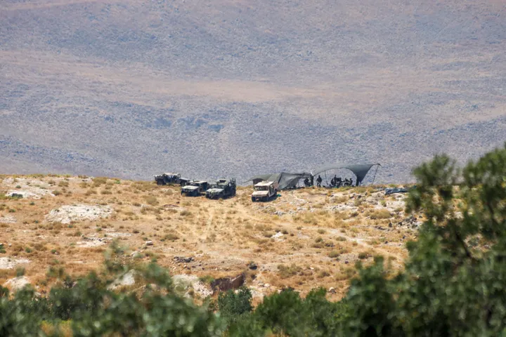 Izrael katonai egysége behatolt egy dél-szíriai faluba