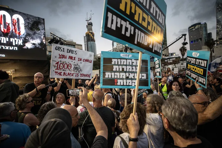 Qindra protestojnë në Izrael kundër ndryshimeve gjyqësore të qeverisë Netanyahu