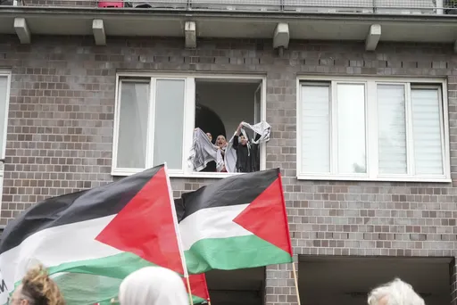 Stotine protestovale u Berlinu zbog dodjele nagrade suosnivaču Palantira Peteru Thielu