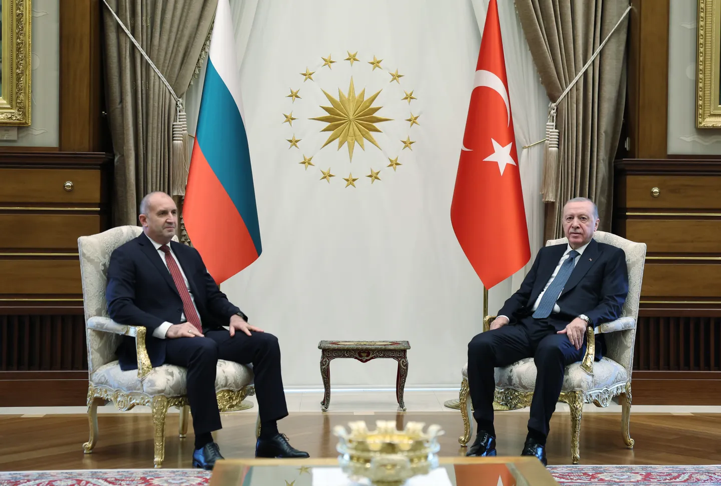 Presidenti turk dhe kryeministri bullgar diskutojnë çështjet rajonale dhe globale