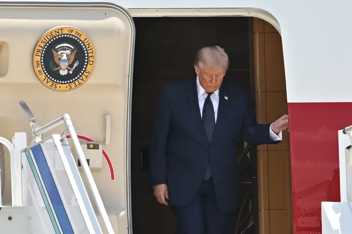 صحيفة أمريكية: CIA شككت بمزاعم إسرائيلية حول مخطط إيراني لاغتيال ترمب بعد قمة الناتو