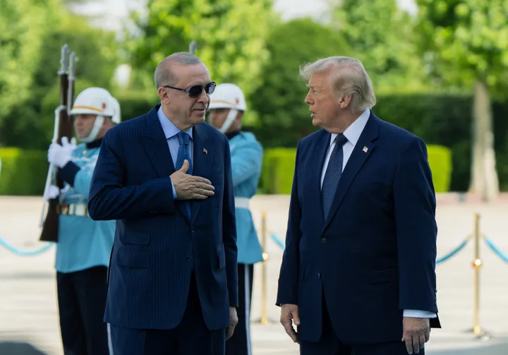 ארדואן וטראמפ שוחחו בטלפון לקראת פסגת ארגון המדינות הטורקיות