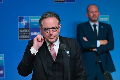 De Wever zegt dat EU niet zal voorstellen om bevroren Russische tegoeden in te zetten voor Oekraïne