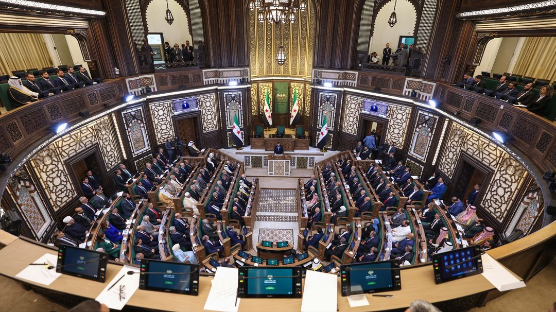 البرلمان السوري يقر إلغاء محكمة الإرهاب التي أنشأها نظام الأسد المخلوع
