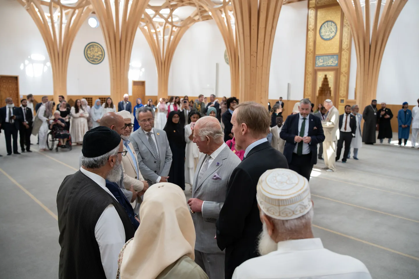 King Charles visits Türkiye-backed mosque in Cambridge