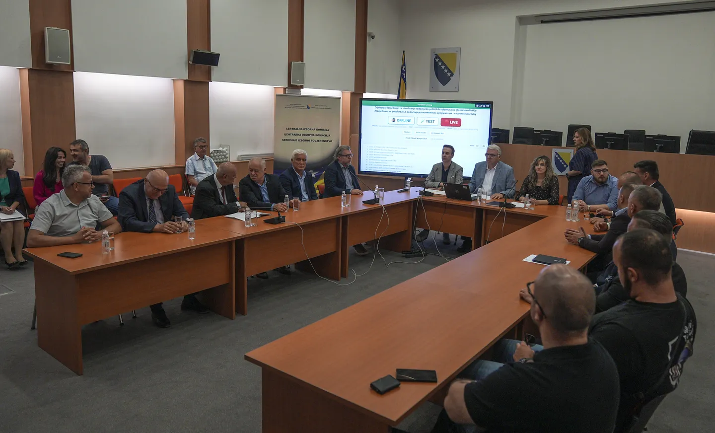 Počela izborna kampanja u BiH: CIK pozvao na fer kampanju i upozorio na govor mržnje