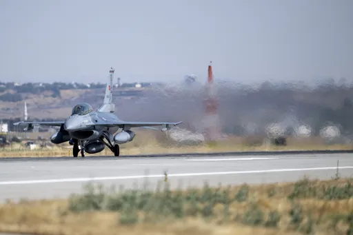 Rumunia poderwała F-16 w celu monitorowania sytuacji przy granicy z Ukrainą