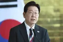 이재명 대통령 지지율, 취임 후 최저치로 떨어져