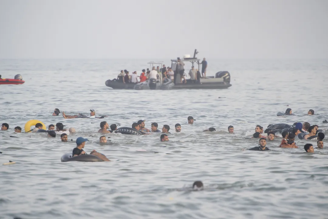 18 pessoas morreram numa tentativa de imigração irregular de Marrocos para Ceuta em Espanha
