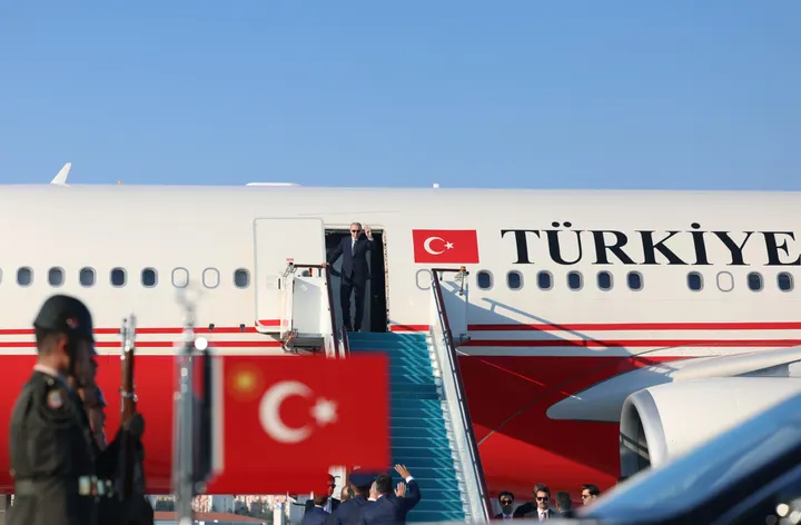 Erdogan viaja a Arabia Saudí para diálogos con el príncipe heredero y el primer ministro de Pakistán