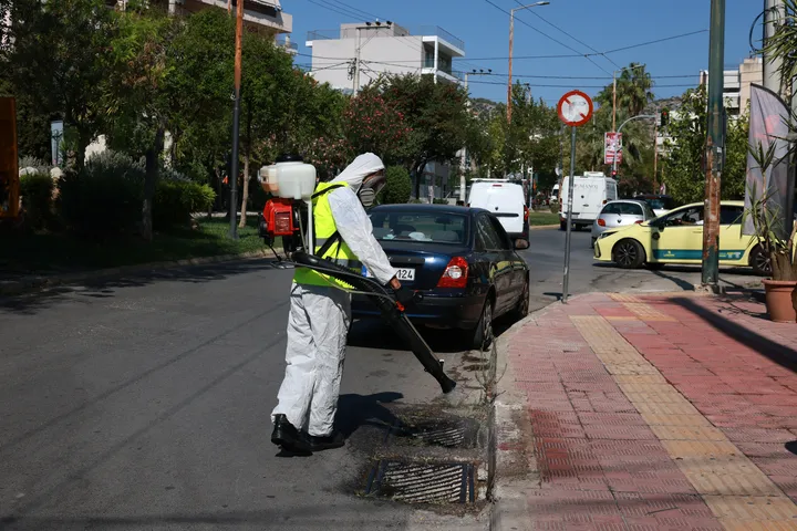Greece reports 232 West Nile virus infections and 19 deaths