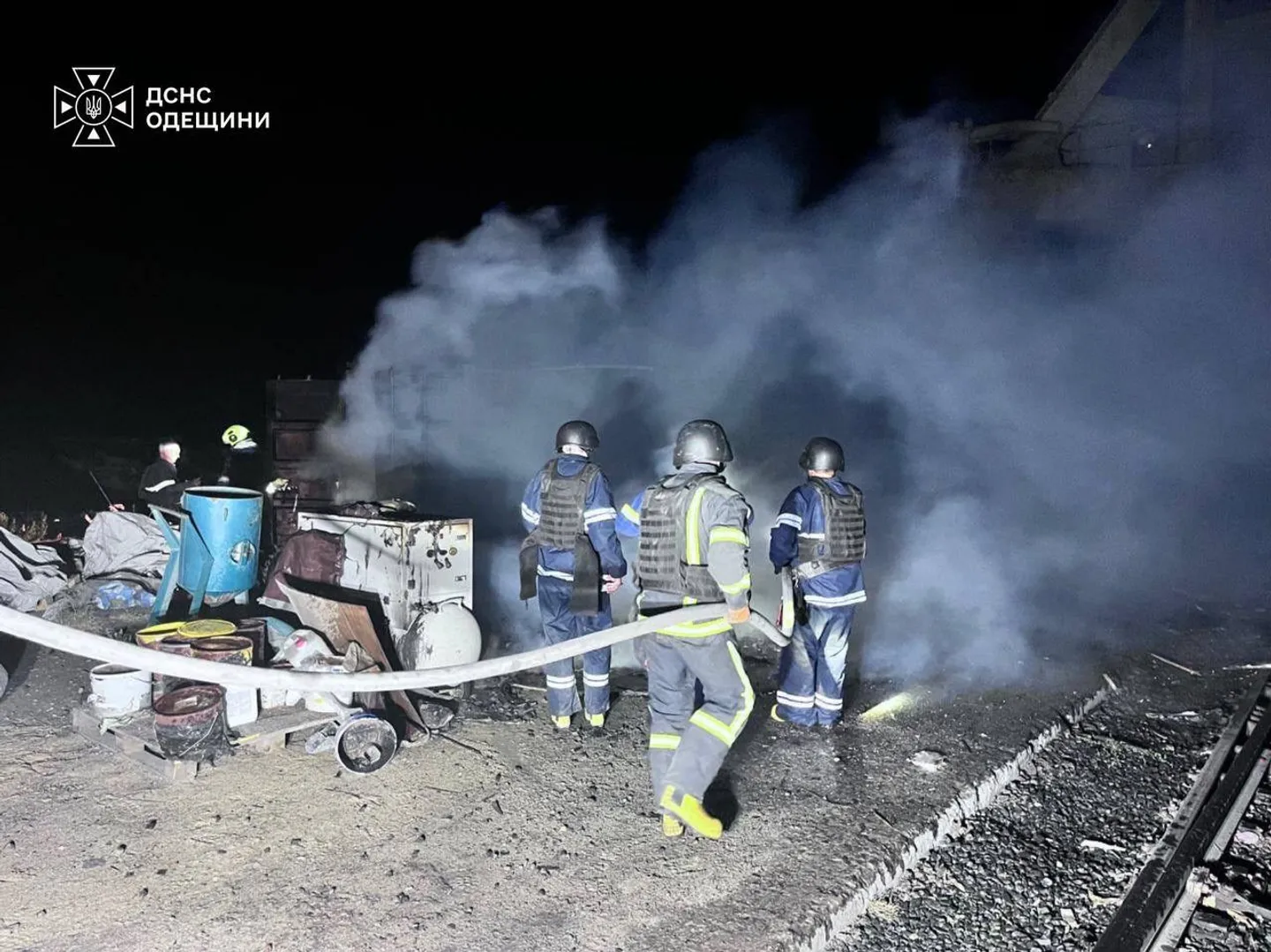 رۇسىيە: ئۇكرائىنادىكى بىر ئەشيا ئوبوروتى مەركىزىنى ۋە يۈك پاراخوتىنى نىشان قىلدۇق