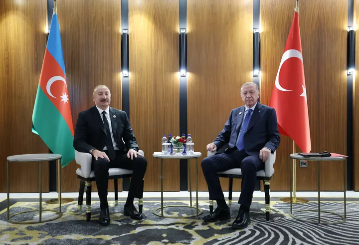Erdo'g'an Ozarbayjon Prezidenti Ilhom Aliyev bilan uchrashdi