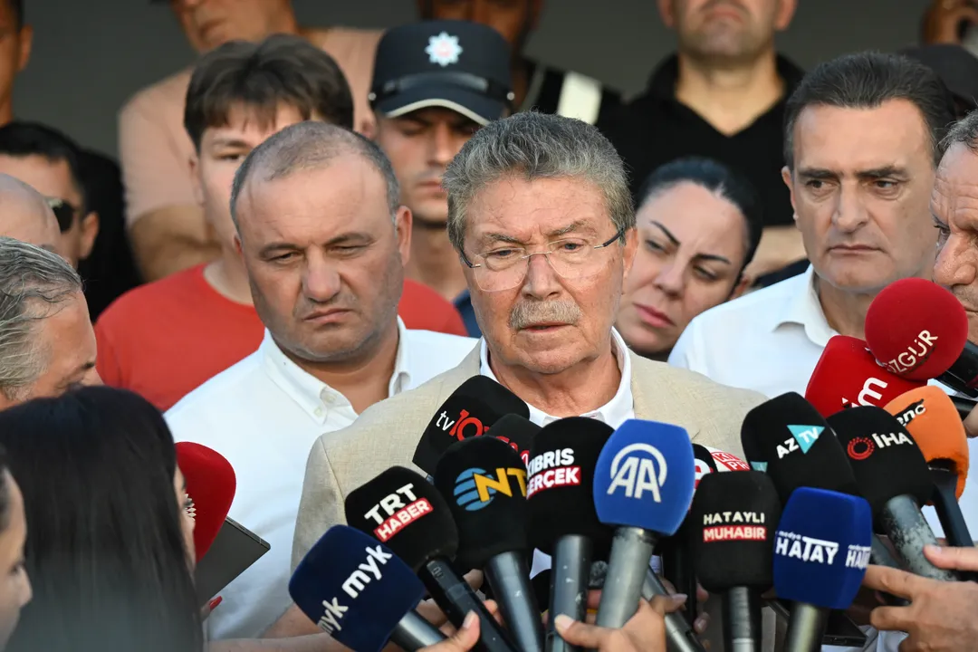 ŞKTR Baş naziri: "Gəminin batması nəticəsində həlak olanların sayı 12-yə çatıb"