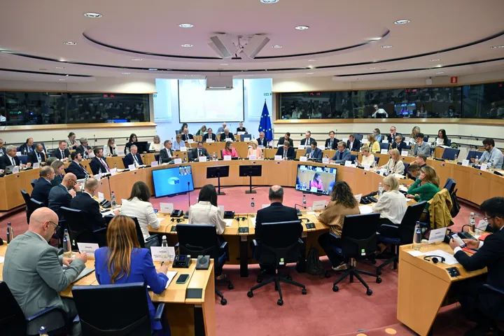 60 eurodeputati chiedono una riunione urgente dell’UE sulle sanzioni contro Israele