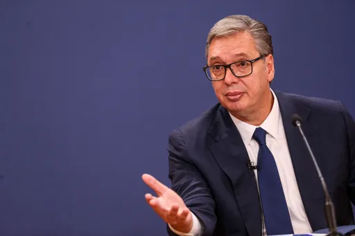Сербиянын президенти Вучич кызматтан кетерин жарыялады