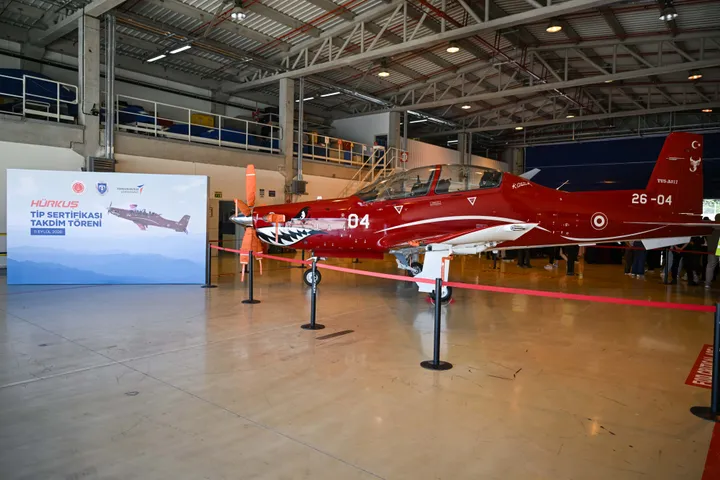 Türkiye nis një etapë të re në aviacionin ushtarak vendas me Hurkus-II